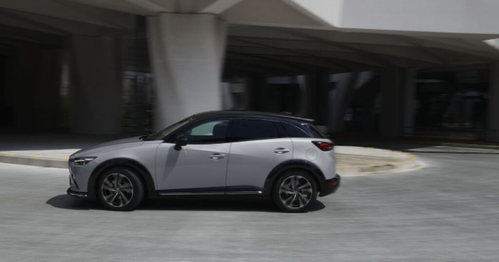 CX-3が運転しにくいと感じる理由