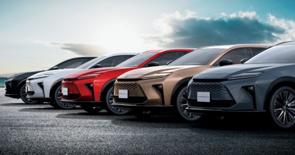 新型クラウンエステートのカラーバリエーション
